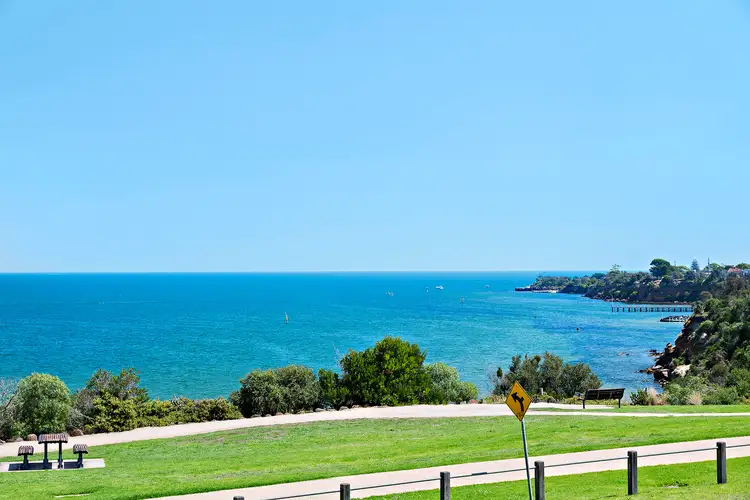 41 Beach Road, Mentone VIC 3194