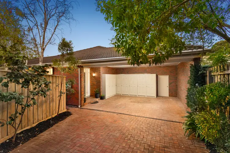 8 Belgravia Avenue, Mont Albert North VIC 3129