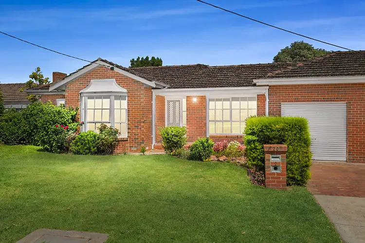 2/20 Winbourne Road, Mount Waverley VIC 3149