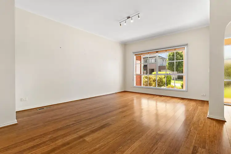 Third view of Homely unit listing, 2/20 Winbourne Road, Mount Waverley VIC 3149