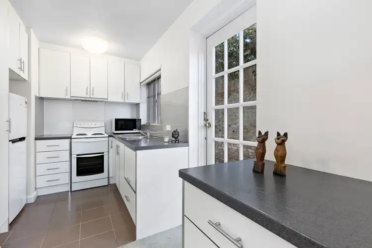 Third view of Homely apartment listing, 4/51 Murphy Street, South Yarra VIC 3141