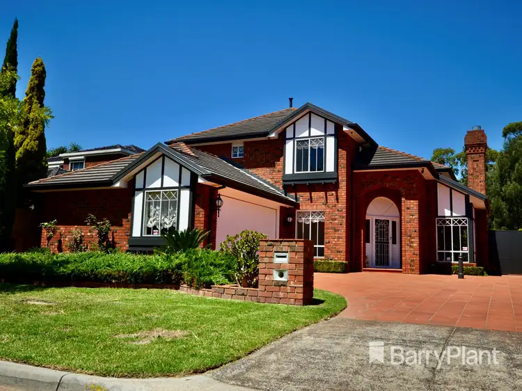 15 Higgins Close, Dingley Village VIC 3172