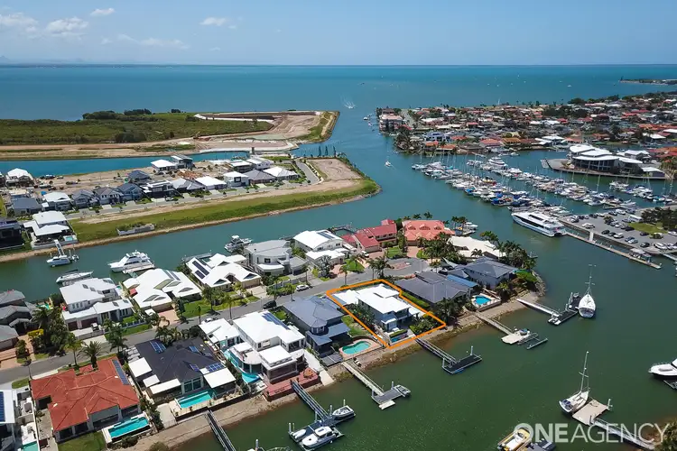 24 Constance Court, Newport QLD 4020