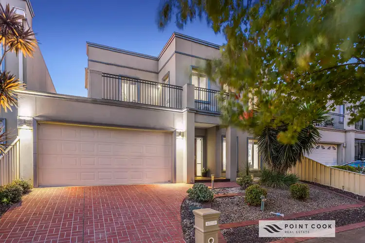 32 Lennon Boulevard, Point Cook VIC 3030