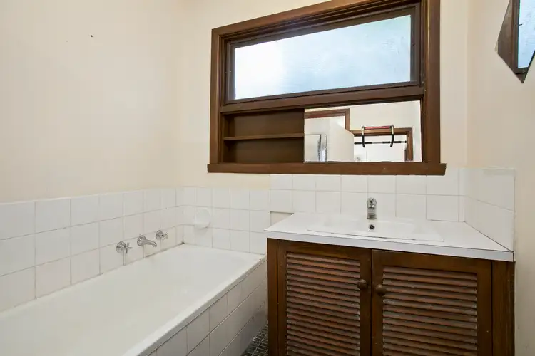 Sixth view of Homely unit listing, 3/2 Munro Street, Ringwood VIC 3134