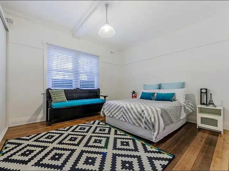 Fourth view of Homely apartment listing, 2/39 Acland Street, St Kilda VIC 3182