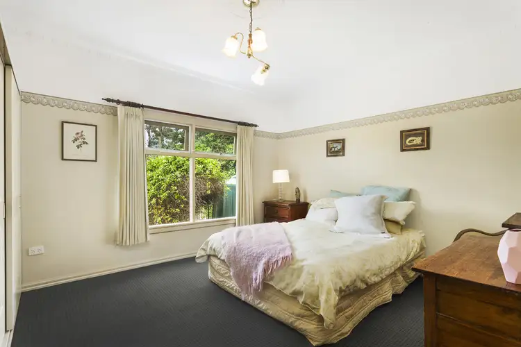 Fifth view of Homely house listing, 8 Richards Avenue, Croydon VIC 3136