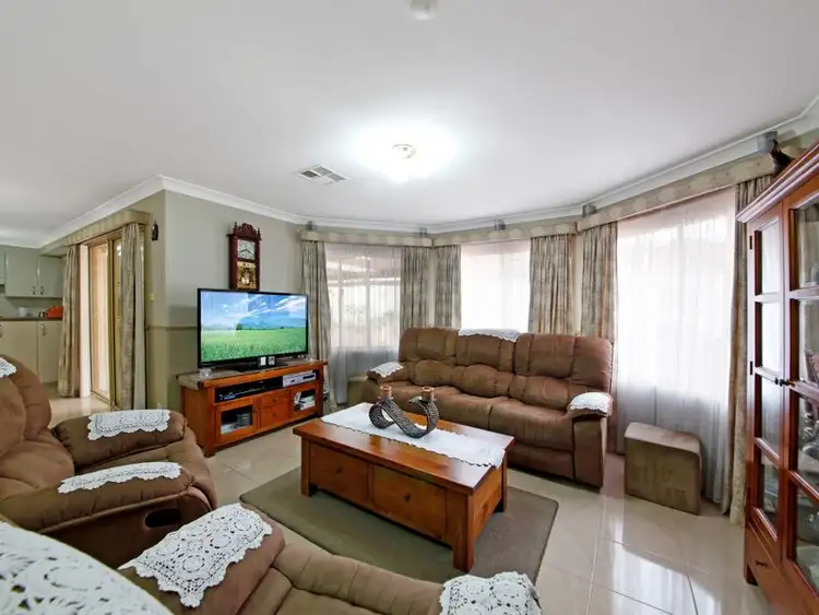 Fourth view of Homely house listing, 21 Harding Place, Minto NSW 2566