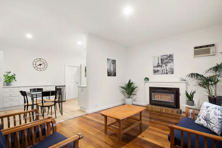 Fourth view of Homely house listing, 8 Cherylnne Crescent, Kilsyth VIC 3137