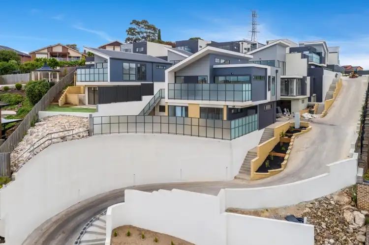 9/44 Surrey Drive, Keilor East VIC 3033