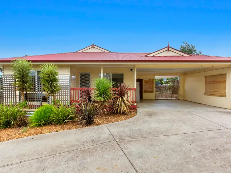 586 Warburton Highway, Seville VIC 3139