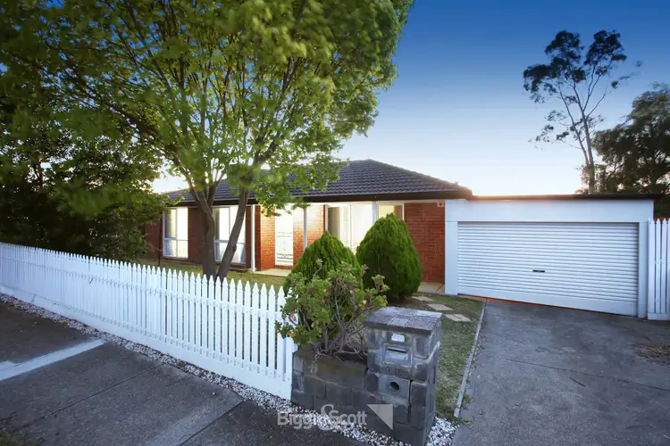 45 Meeking Drive, Pakenham VIC 3810