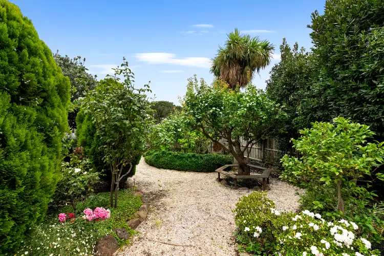 Sixth view of Homely house listing, 10 Zeus Court, Templestowe Lower VIC 3107