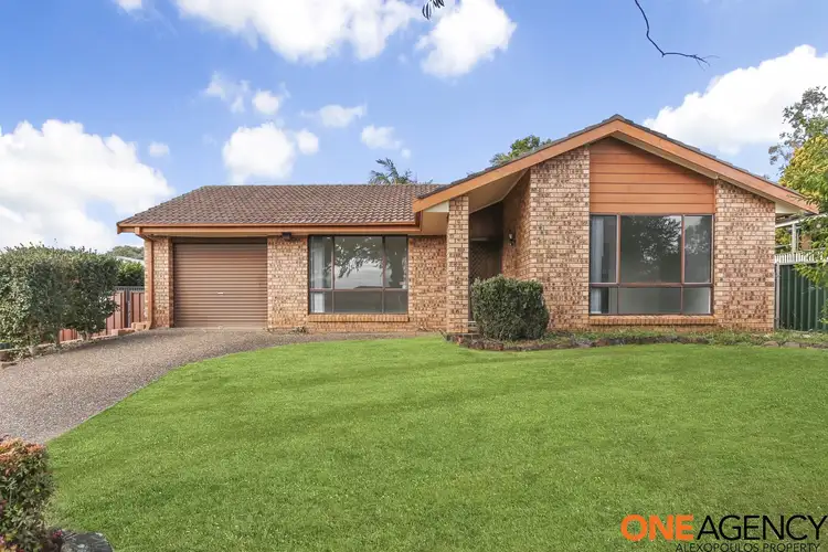 19 Agrippa Street, Rosemeadow NSW 2560