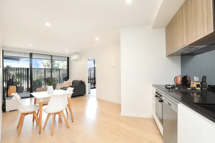 Fourth view of Homely apartment listing, 23/3 Snake Gully Drive, Bundoora VIC 3083