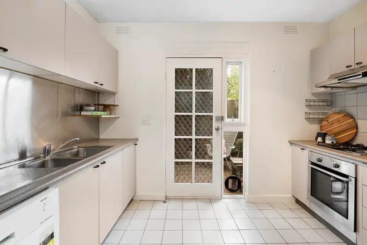 Sixth view of Homely apartment listing, 2/112 Tennyson Street, Elwood VIC 3184