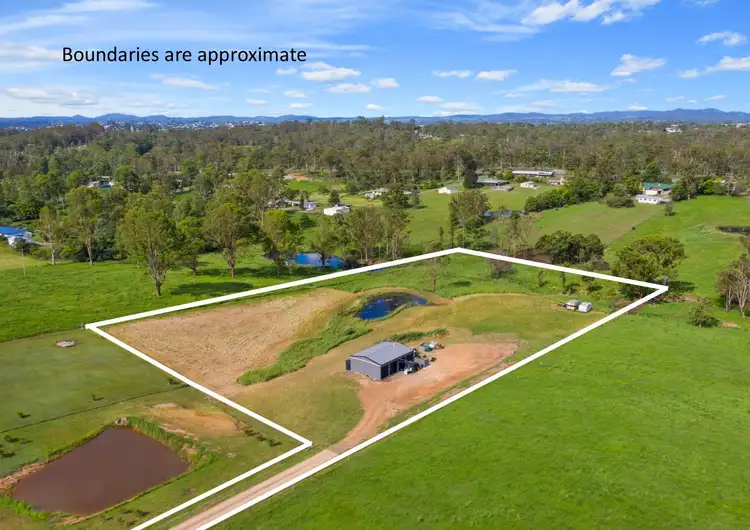 43 Roselea Avenue, Southside QLD 4570