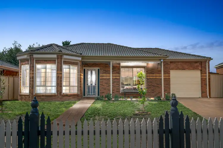 13 Lydeamore Place, Kurunjang VIC 3337