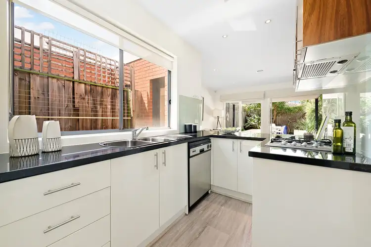Fourth view of Homely apartment listing, 9 Barrow Place, Richmond VIC 3121