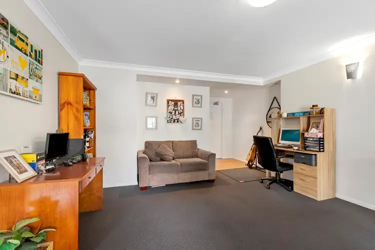Fifth view of Homely unit listing, 6/7 Mahia Terrace, Kings Beach QLD 4551