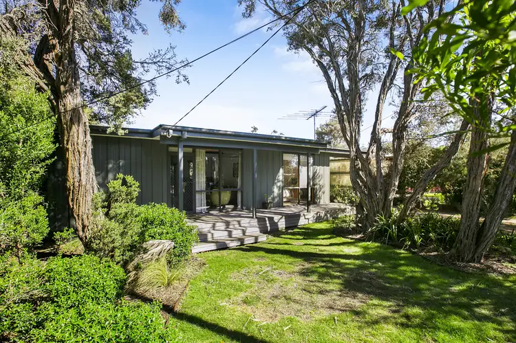 4 Tahiti Court, Rye VIC 3941