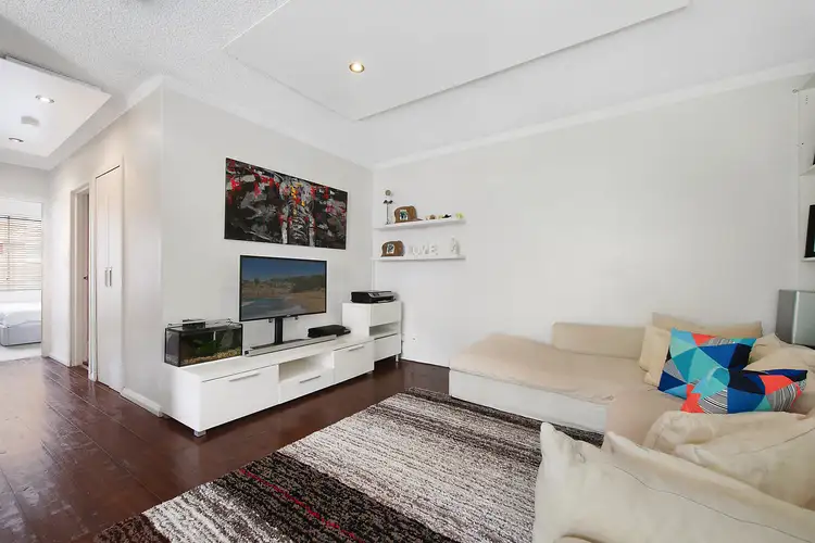 Third view of Homely apartment listing, 2/96 Crown Road, Queenscliff NSW 2096