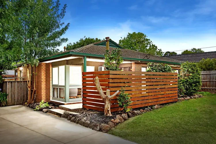 1/202 Eastfield Road, Croydon South VIC 3136