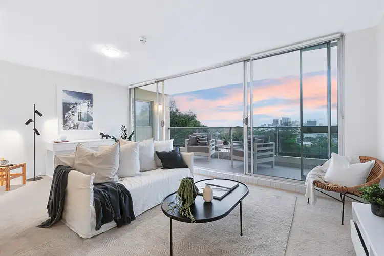 802/5 Jersey Road, Artarmon NSW 2064