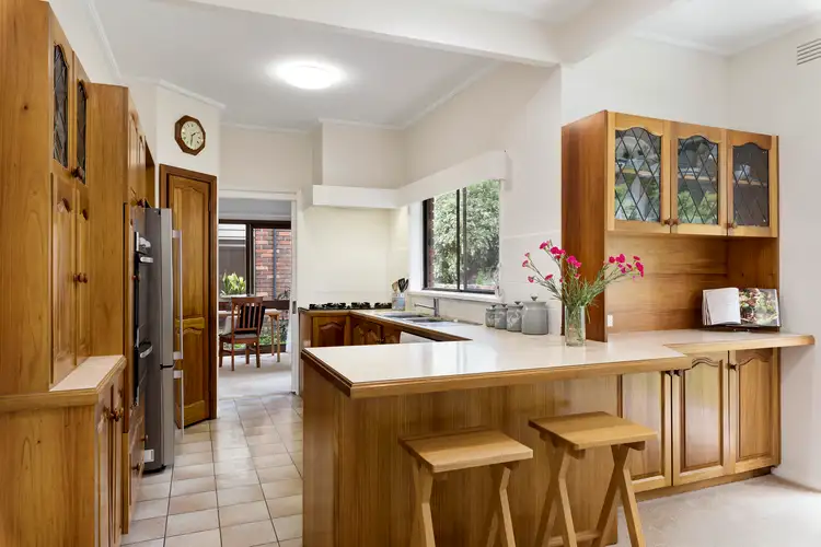 Sixth view of Homely house listing, 2 Tadstan Place, Donvale VIC 3111