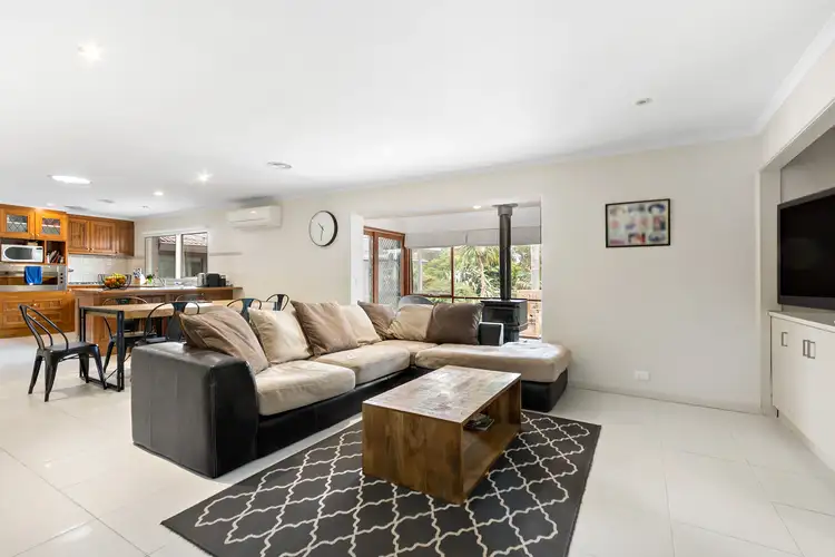 Third view of Homely house listing, 10 Arundel Court, Mount Eliza VIC 3930