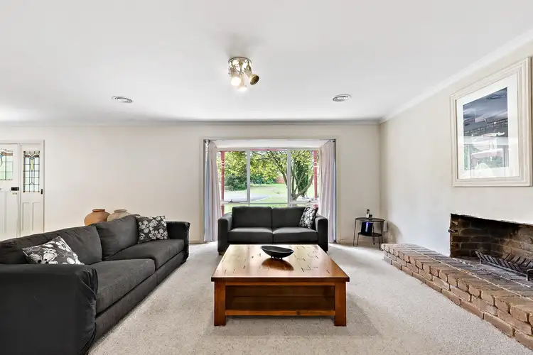 Fifth view of Homely house listing, 10 Arundel Court, Mount Eliza VIC 3930
