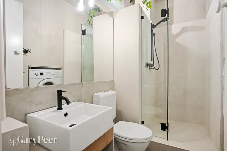 Fifth view of Homely apartment listing, 7/33 Grey Street, St Kilda VIC 3182