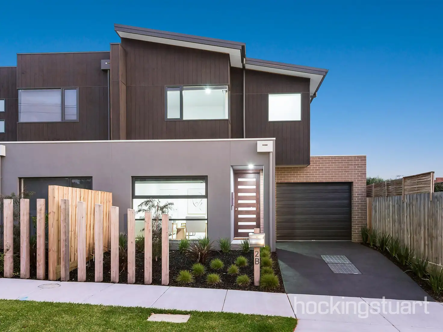 Main view of Homely townhouse listing, 2B Ashmore Avenue, Mordialloc VIC 3195