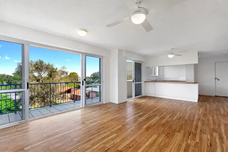 6/101 Esplanade, Golden Beach QLD 4551