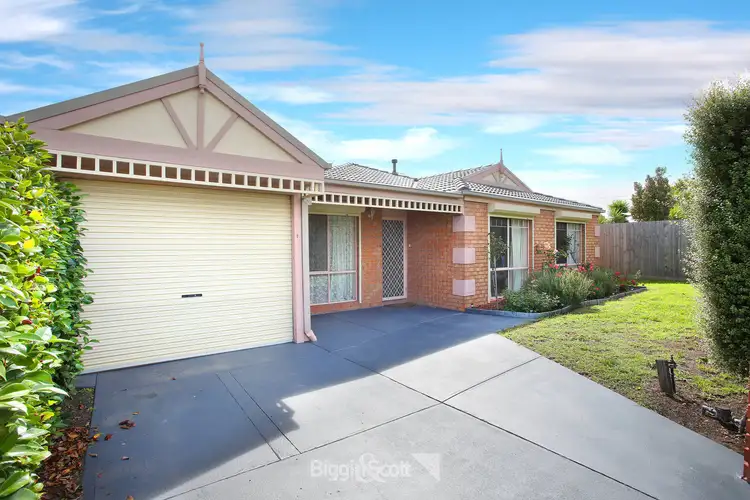 7 Borrowdale Court, Cranbourne West VIC 3977