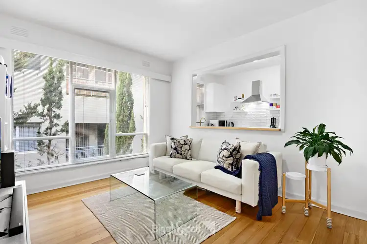 31/10 Acland Street, St Kilda VIC 3182