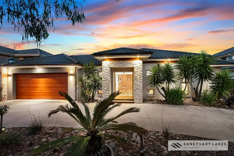 34 Riverglades Drive, Sanctuary Lakes VIC 3030