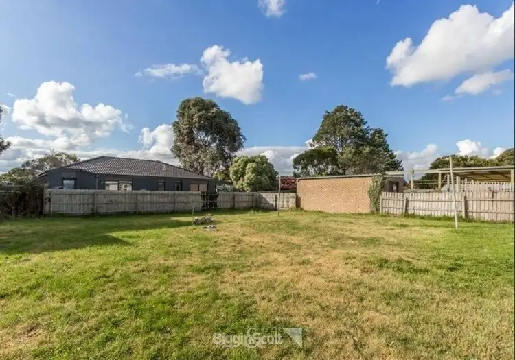 Fourth view of Homely house listing, 5 Loch Street, Cranbourne VIC 3977