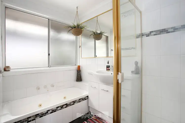 Fifth view of Homely house listing, 31 Regnans Avenue, Endeavour Hills VIC 3802