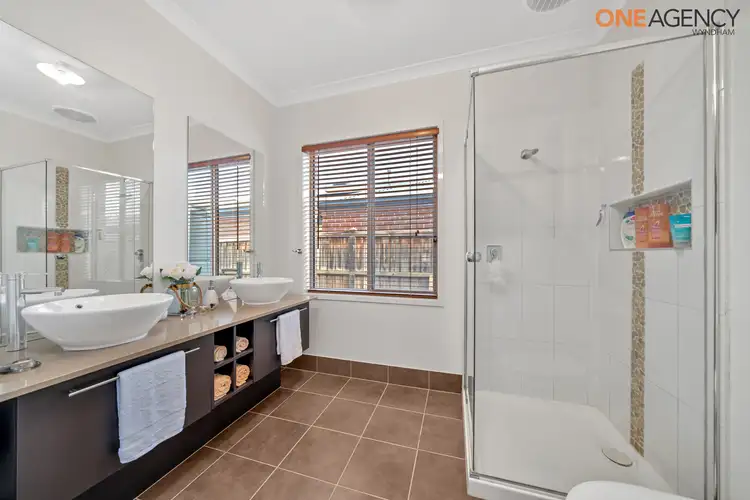 Fifth view of Homely house listing, 8 Skipper Road, Tarneit VIC 3029