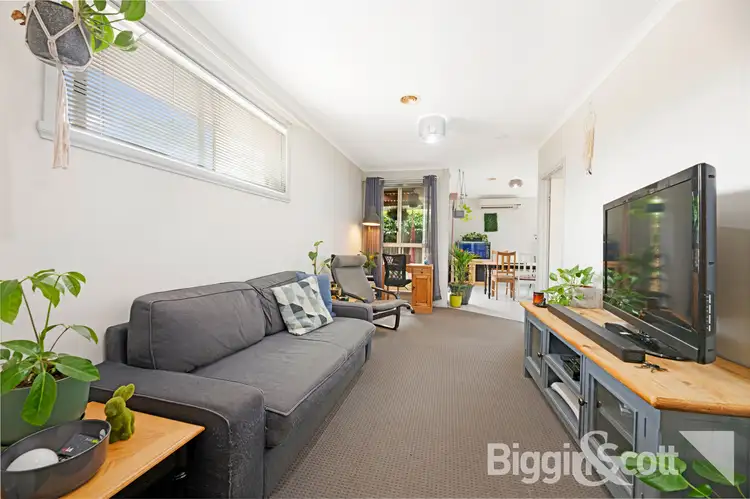 Second view of Homely unit listing, 2/41 Pridham Street, Maribyrnong VIC 3032
