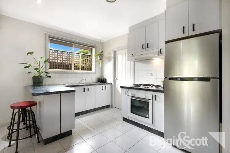 Fourth view of Homely unit listing, 2/41 Pridham Street, Maribyrnong VIC 3032