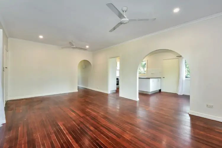 Sixth view of Homely house listing, 7 Politis Court, Moulden NT 830