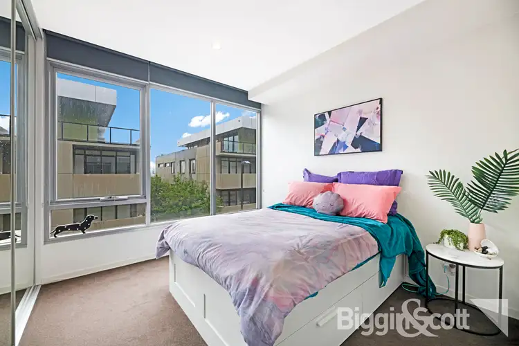 Sixth view of Homely townhouse listing, 18 La Scala Avenue, Maribyrnong VIC 3032