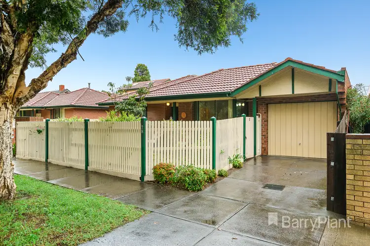 2/78-80 Willesden Road, Hughesdale VIC 3166