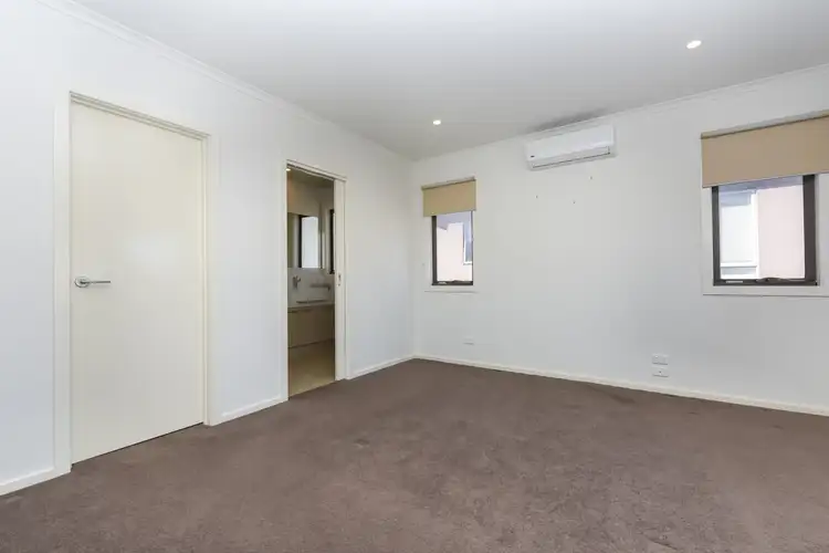 Fourth view of Homely townhouse listing, 8 Seacrest Place, Mount Martha VIC 3934