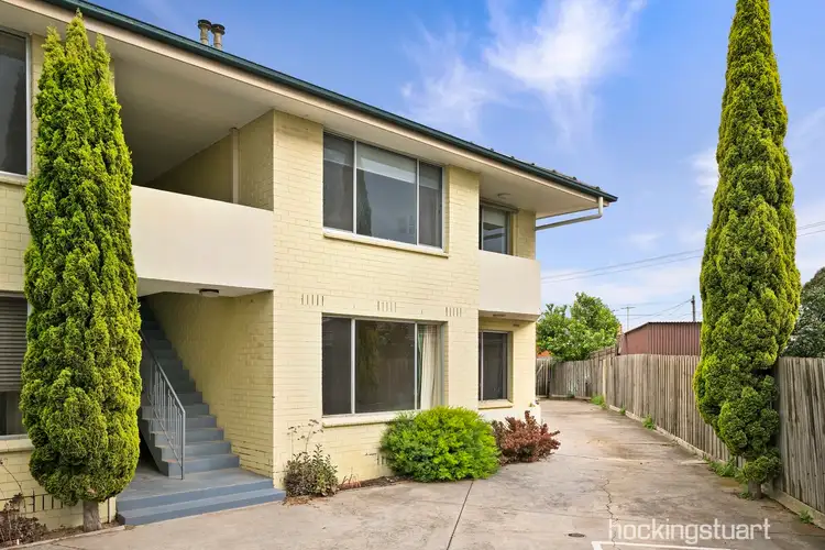 3/2 May Street, Altona North VIC 3025