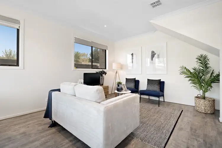 Sixth view of Homely townhouse listing, 2/110 Lower Dandenong Road, Parkdale VIC 3195