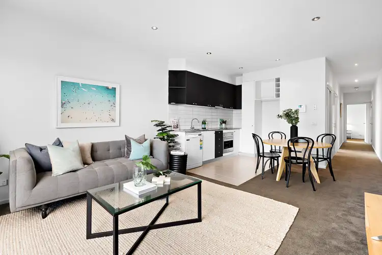 1/349-351 Bluff Road, Hampton VIC 3188