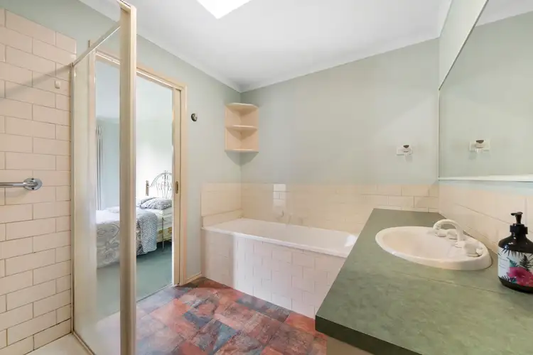 Sixth view of Homely unit listing, 2B Raymond Street, Somerville VIC 3912